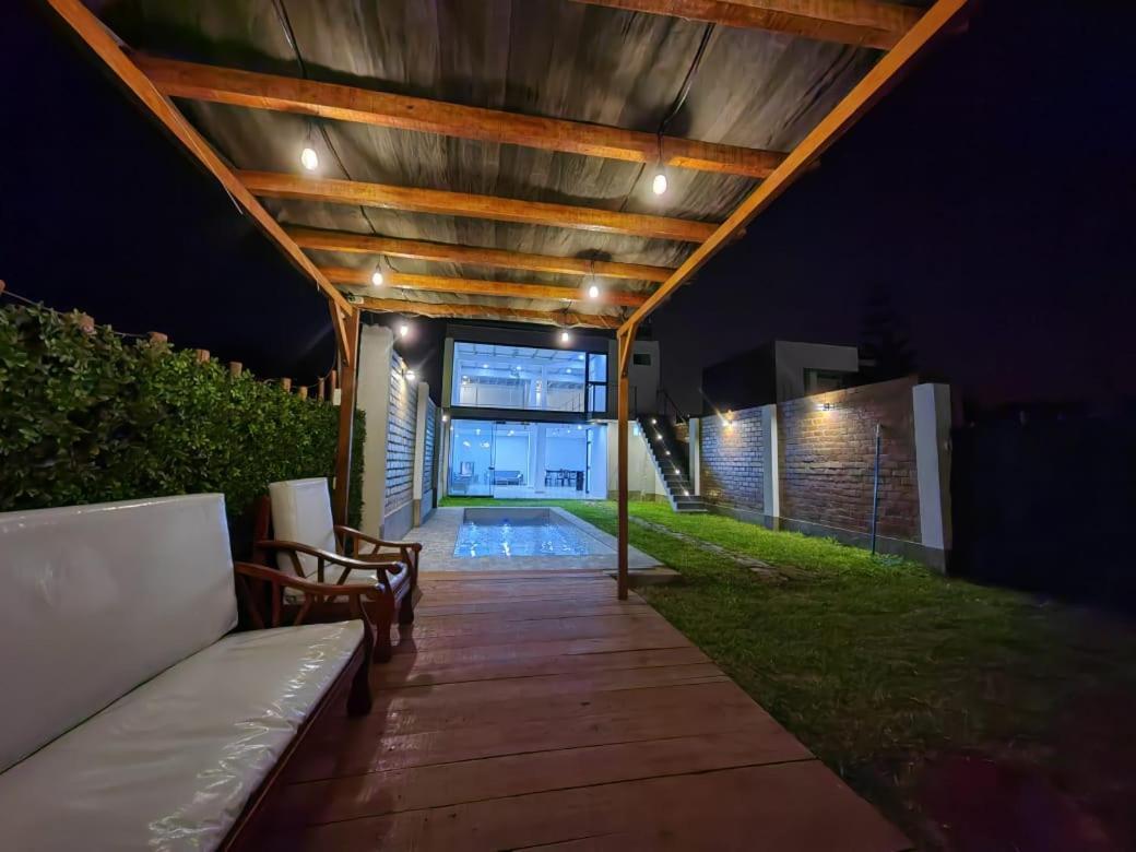 Casa De Playa Con Piscina Villa Ancon Ngoại thất bức ảnh
